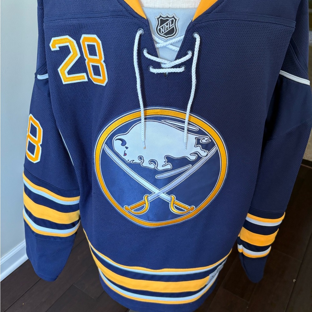Buffalo Sabres Girgensons signed Jersey